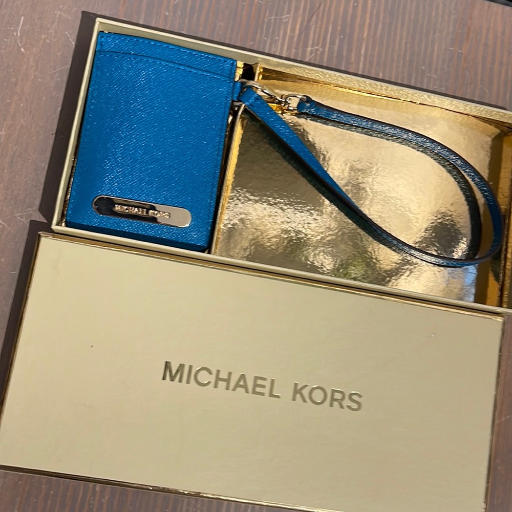 Michael Kors wallet/wristlet/ Blue- with box